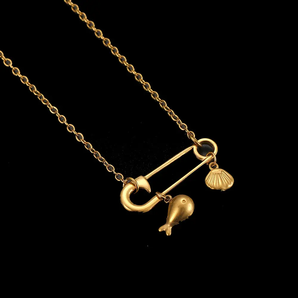 Alfiler marino dorado
