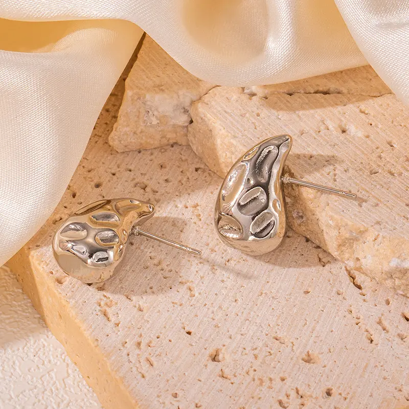 Gotas con textura plateado