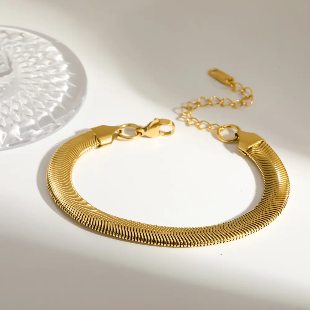 Piel de serpiente dorado