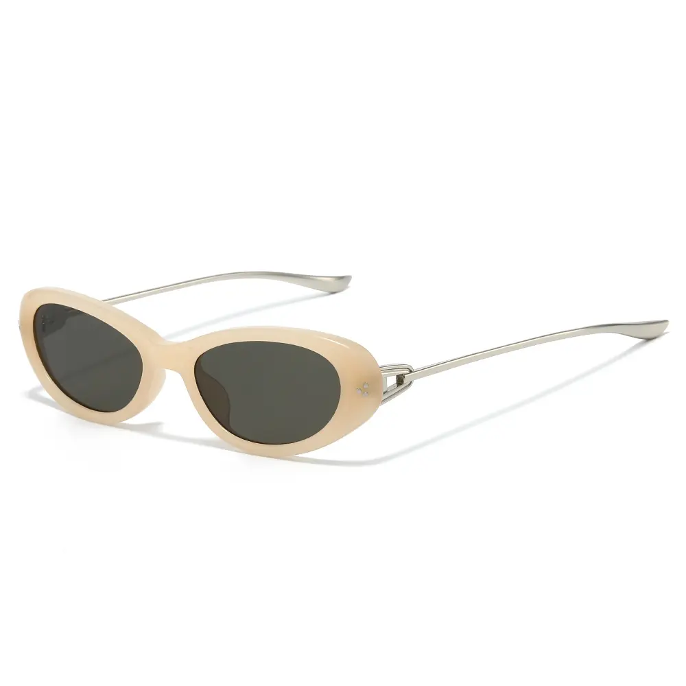Gentle monster ovalado beige  cristal oscuro