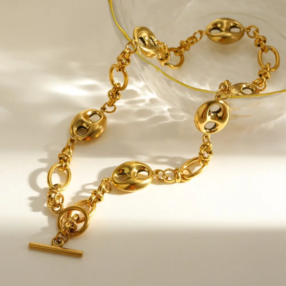 Maxi Gucci al vacío tipo choker