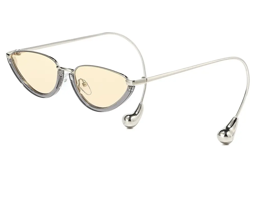 Bottega Véneta gotas ojo de gato gris