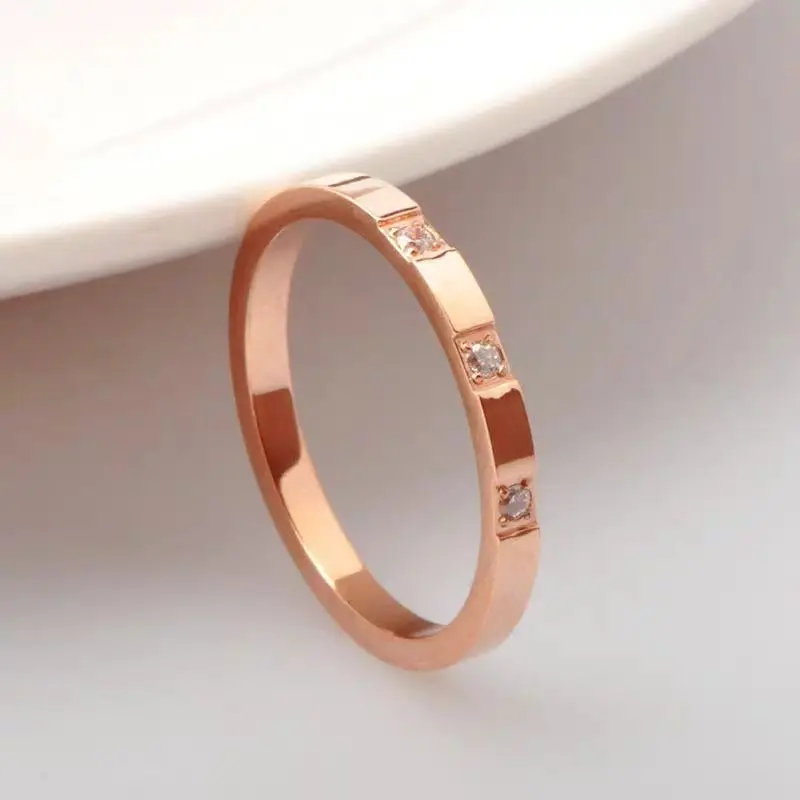 Rígido tipo Cartier rose gold fino