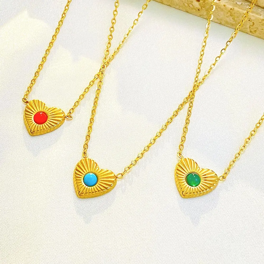Corazones con punto de luz de colores