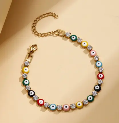 Ojos turcos multicolor con brillantes