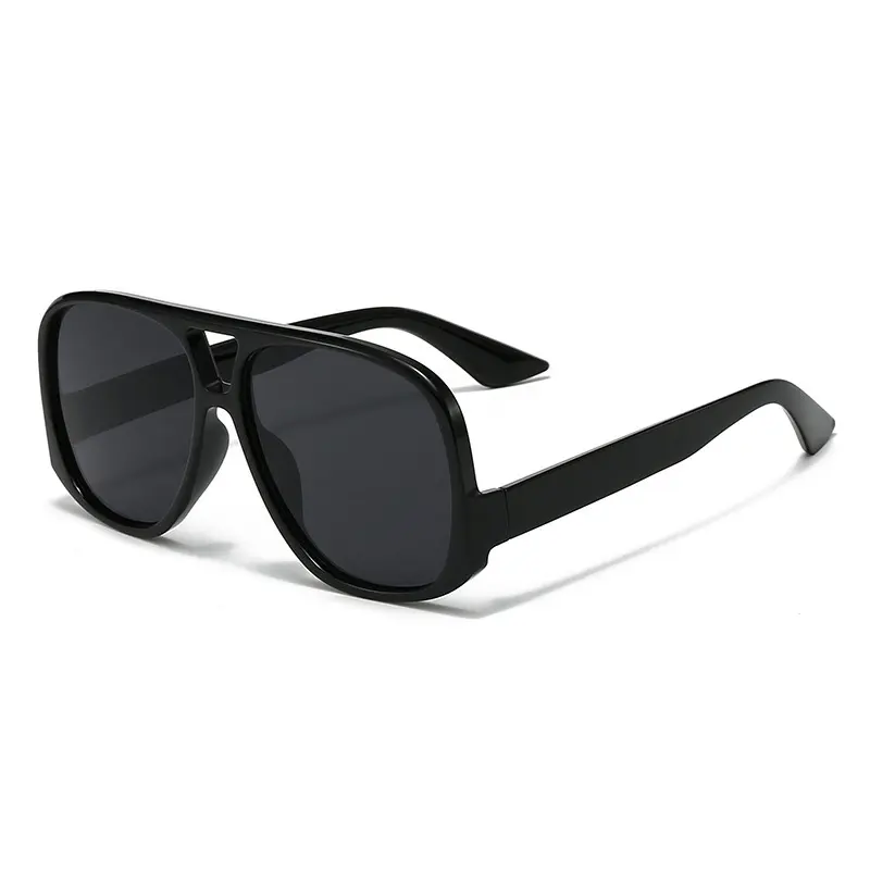 Cuadrado oversize negros varillas bajas