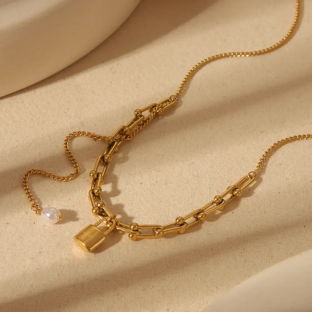 candado love con Perla colgante