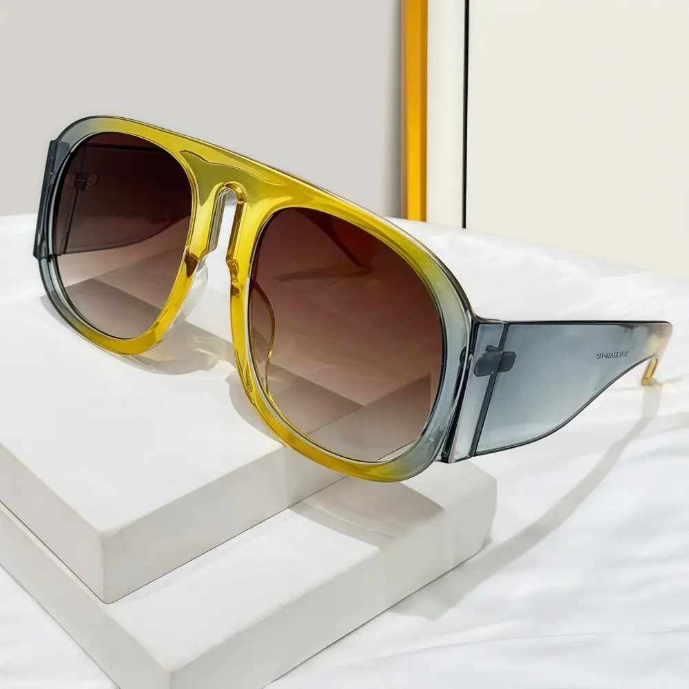 Oversize doble tonos en degrade amarillo